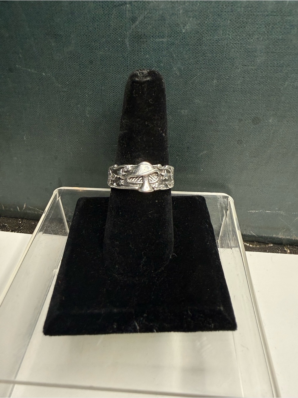 Modern Silver Tone Mushroom Band Ring